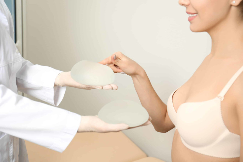 Common Concerns About Breast Implants For Runners